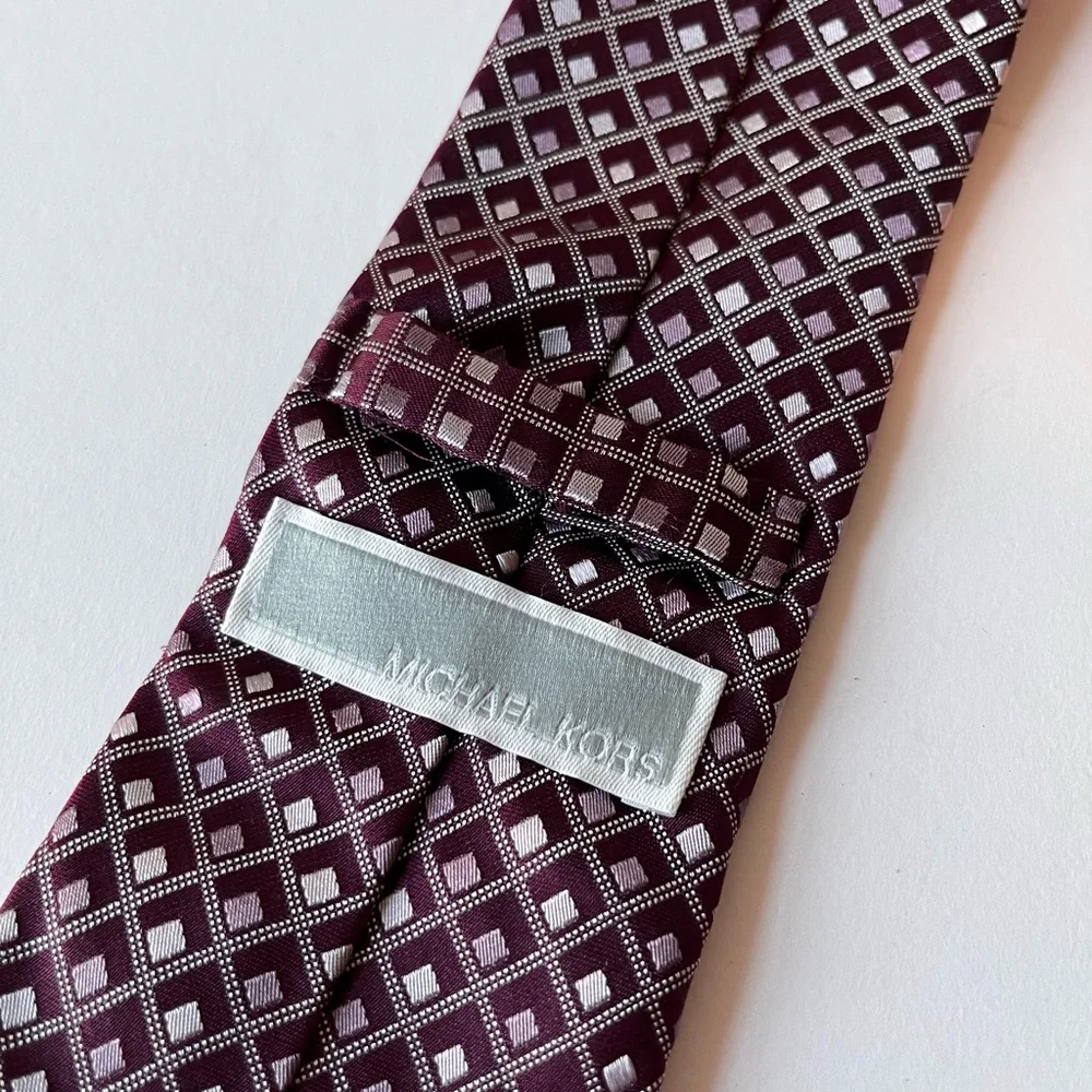 Michael Kors Geometric Maroon Mens Neck Tie 100% Silk